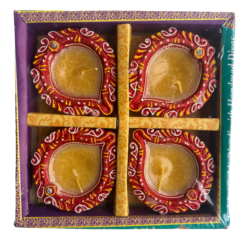 Diyas (with Wax) Design 4pcs